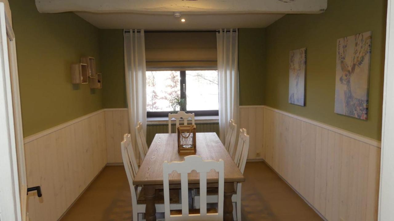 Le Jardin Des Fagnes Villa Робервил Екстериор снимка
