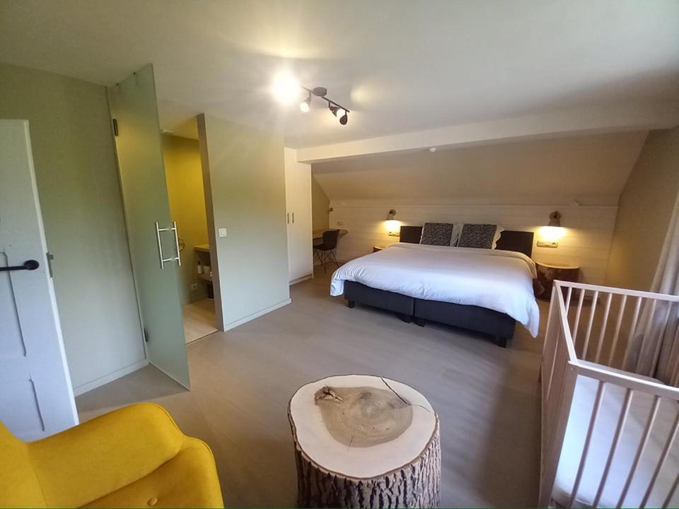 Le Jardin Des Fagnes Villa Робервил Екстериор снимка